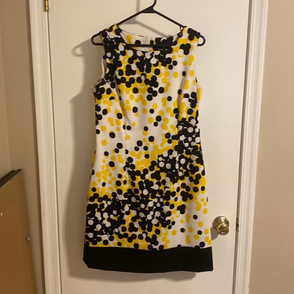 Ronni Nicole Designer Dress Size 12 - Picture 1 of 4